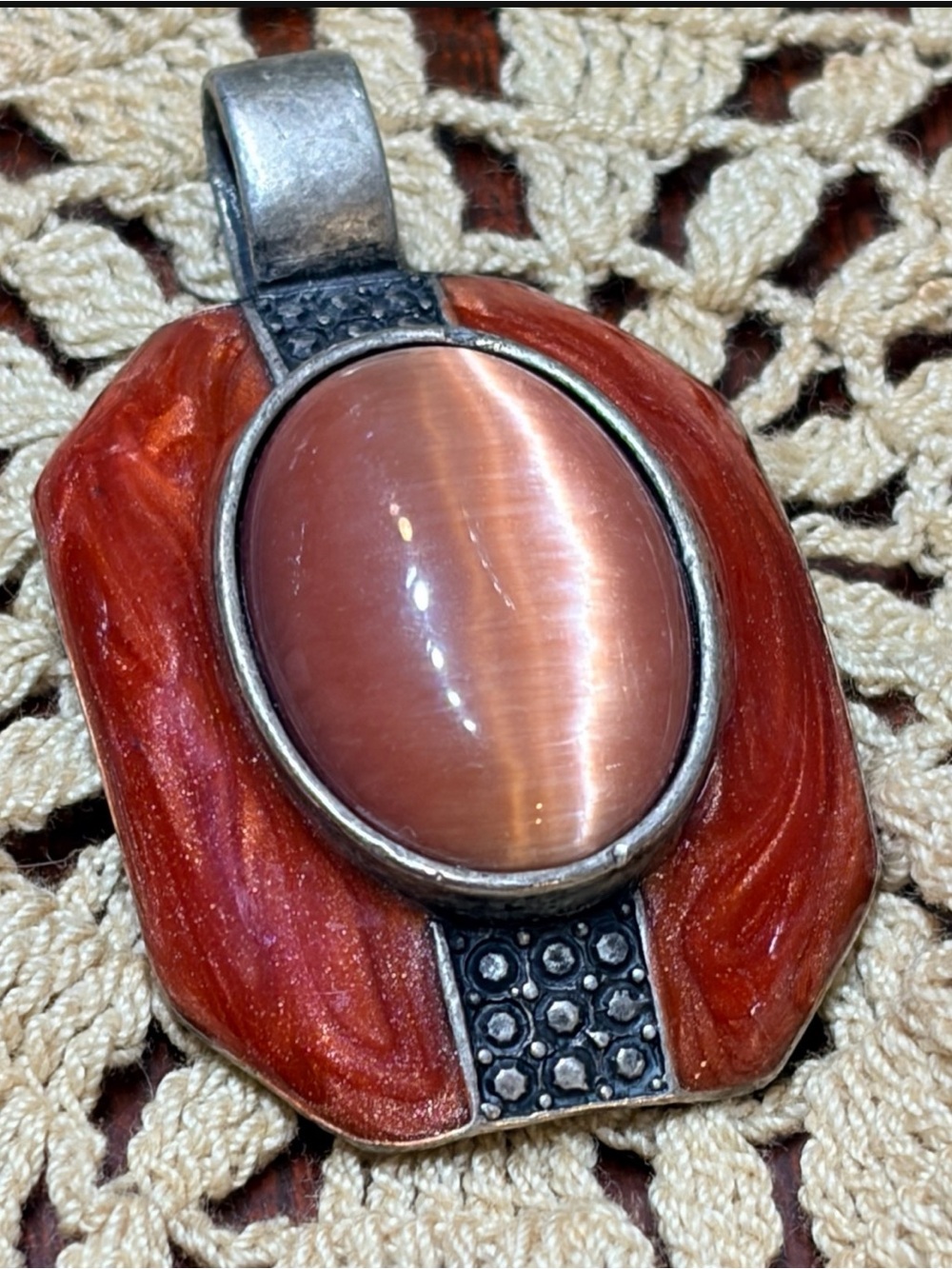 Lot of fashion jewelry Copper-Tone Cat's Eye Pendant, gold tone bangle and rings